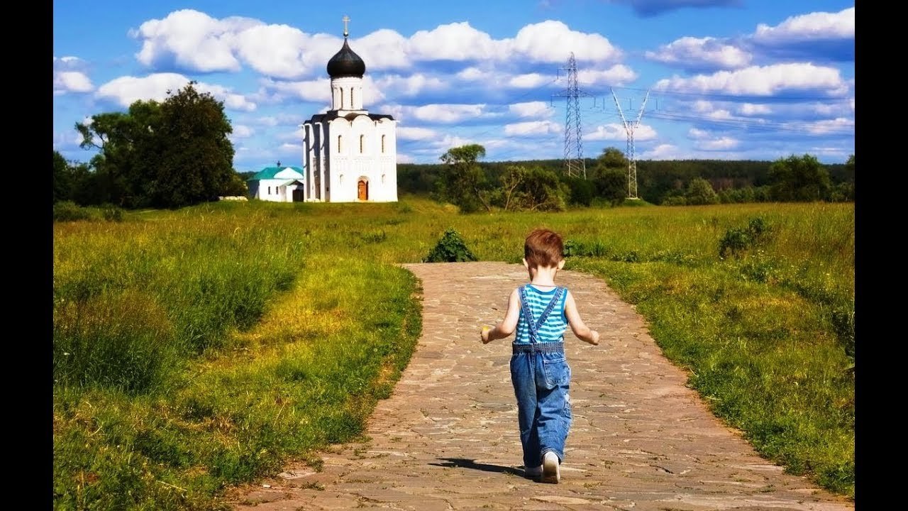 Однажды к церкви подошел малыш: «Пошли нам счастья!» - вывел на снегу, «О, Боженька, пожалуйста, ...