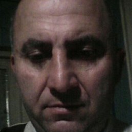 Eduard, , 52 