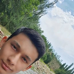 Azizbek, 20, 