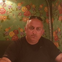 Nik, , 54 
