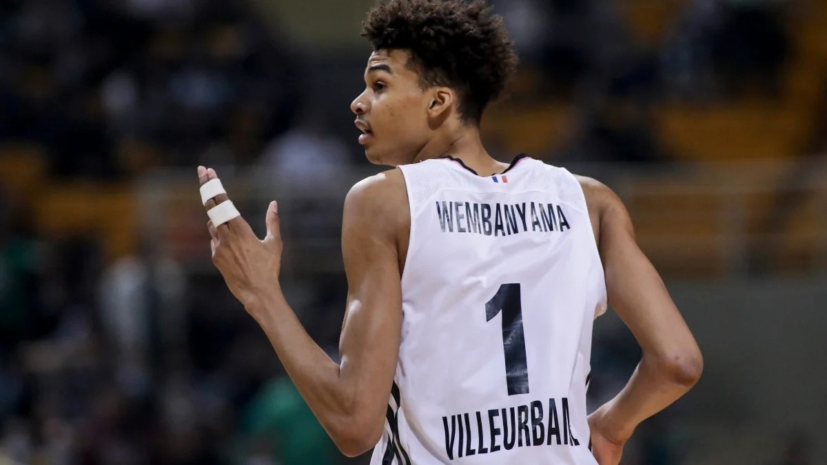 размах рук вембаньямы