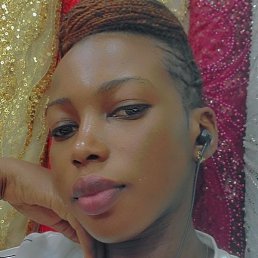 Beckie, , 24 