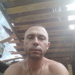 Олег, 44, Каменка-Днепровская