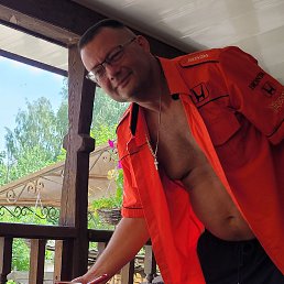 Ivan, 51, 