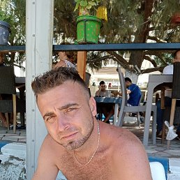 ���� Kuwetmirabursa, ������, 43 ���� - ��������� 14 ������ 2023