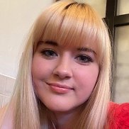 Polina, 32 , 