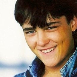 Neznakomec, �������, 45 ���