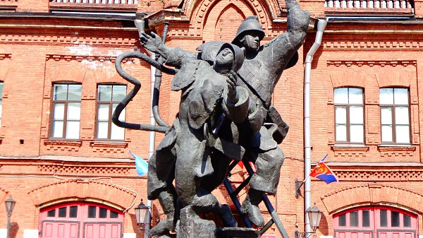   - 20  2023  15:12 - 9