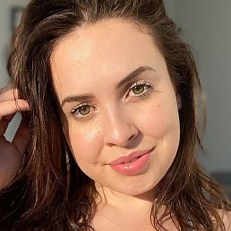 Rose Roseline, , 24 