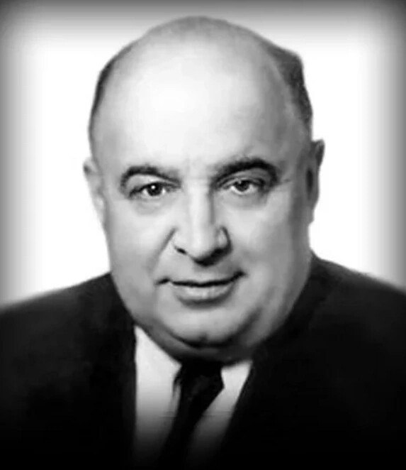 8 марта родился Александр Артурович Роу (1906-1973) - легендарный советский кинорежиссер, автор ...