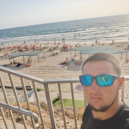 ����, ���������, 32 ����