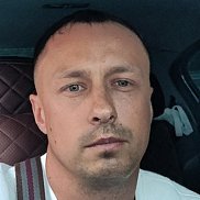 Victor, 36 , -