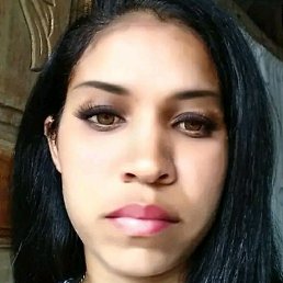 Liliana, , 33 