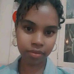 Anna, , 22 