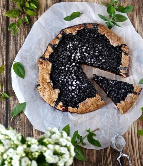 Тарт с черникой.Готовится без специальной формы, очень просто и вкусно! Ингредиенты: 170 г ...