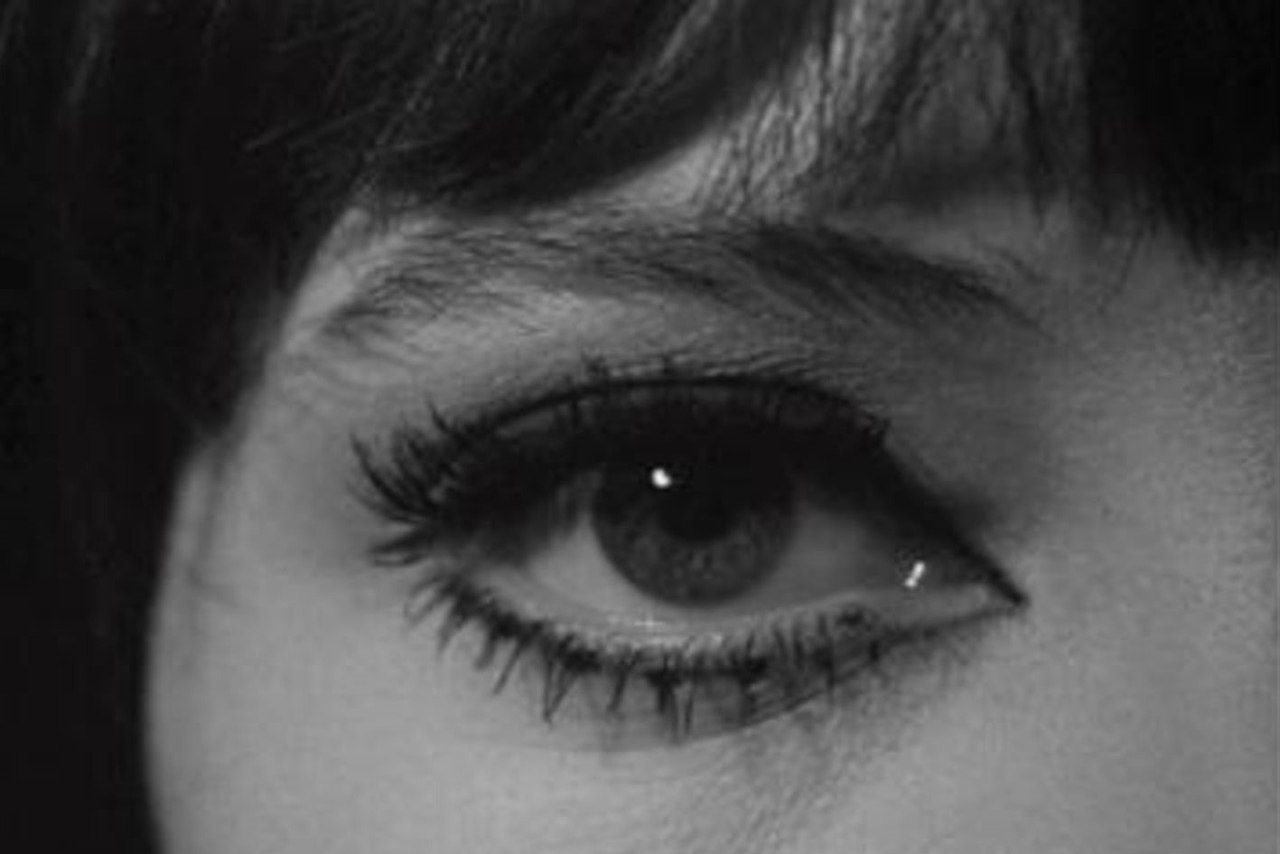 All eyes:     .      ? - 7