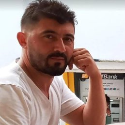 Murat, 42 ,  