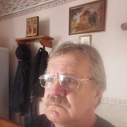 Игорь, 62, Новый Ургал
