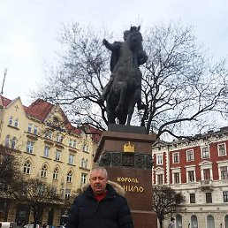 Sergiu, , 60 