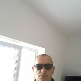 Alexandru, �������, 57 ���