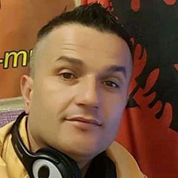 Stephen, �����������, 38 ���
