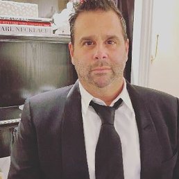 James, ������, 54 ����