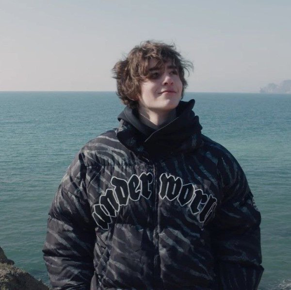 Артем кошман черная весна фото Фото парня: Артём Кошман, 20 лет, Москва