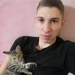 Alexey, 22, 