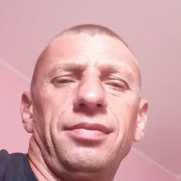 Micha, , 43 