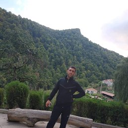 Narek, 33, 