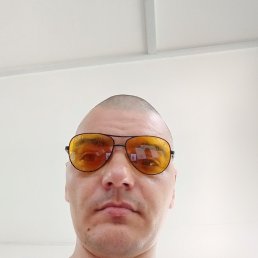 ������, �������, 42 ����