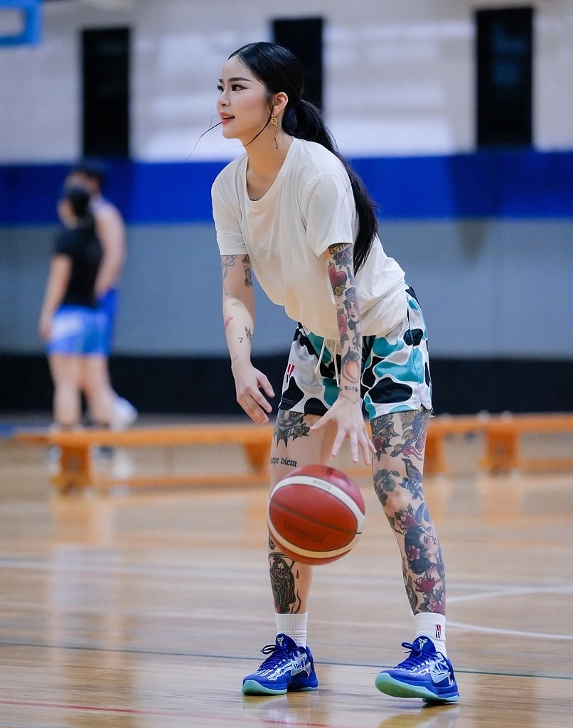    .#girls@we_love_basketball - 2