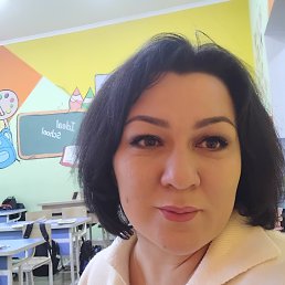 Iroda, 39, 