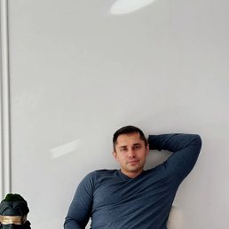 �������, 34 ����, �����������