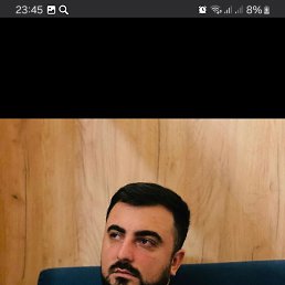 Elmir, 29, 