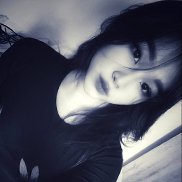 Raya, 19 , 
