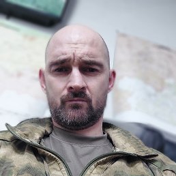 Xxx, 40, 