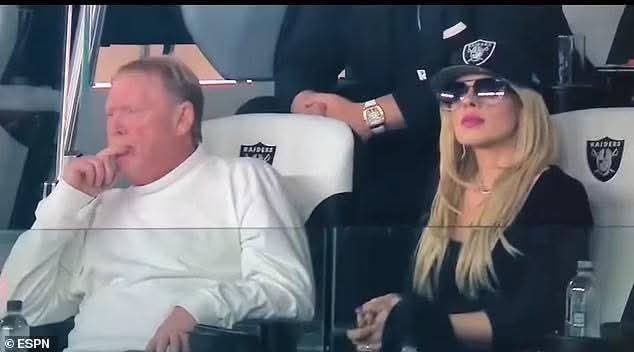 :) ���� ����� (70 ���) � �������, � ������� ������ ������� � ��������. ����������, �������� ����� ... - 2