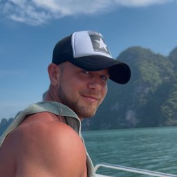 Andrew, 41, 
