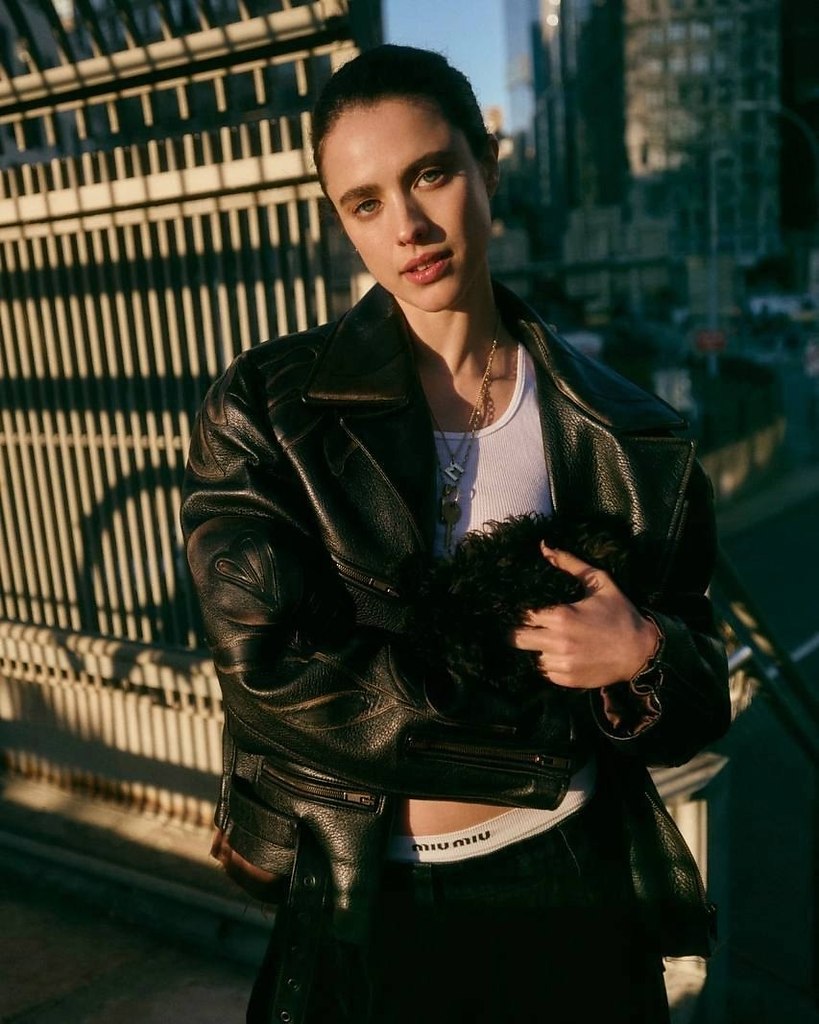         Vogue Australiaz.    ... - 3