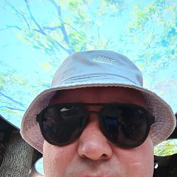 ����, ����, 52 ����