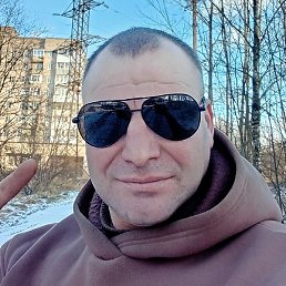 ����, ����, 42 ����