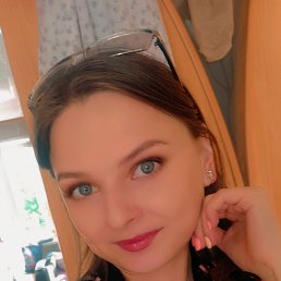 Alena, 29 , 