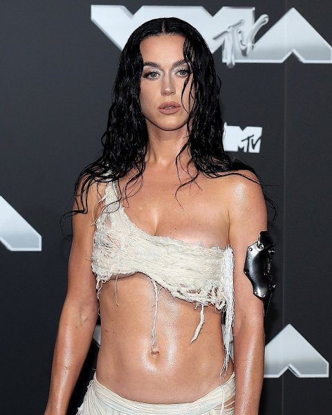            MTV VMA 2024.,   ...