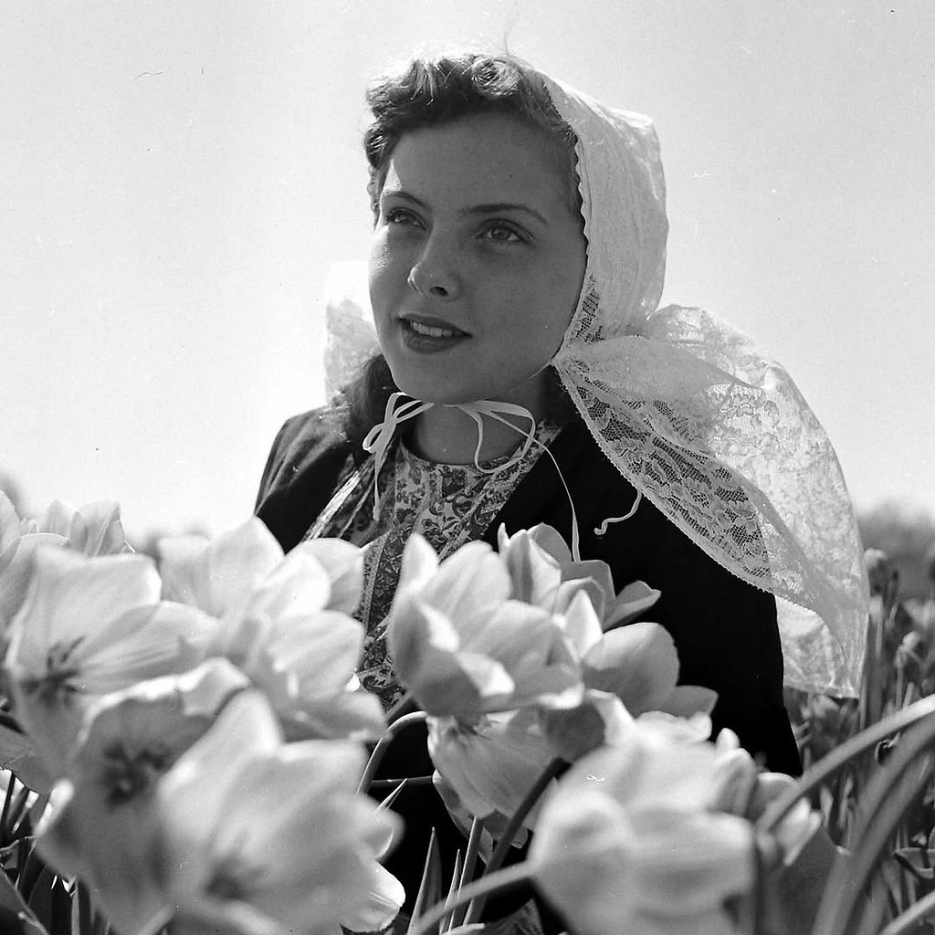       1950 . - 4