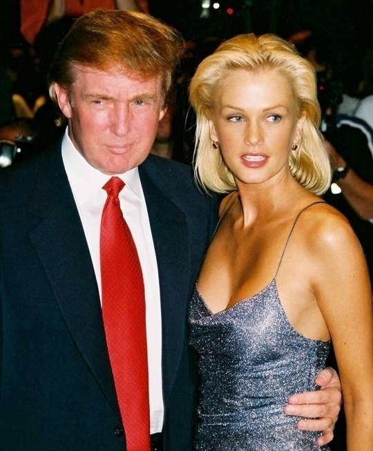           Playboy  , 1990-. zdms - 2