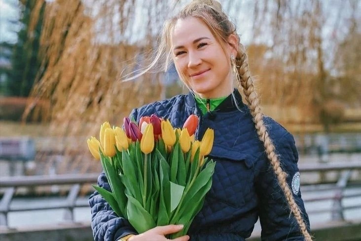 Белорусскую олимпийскую чемпионку в Санкт-Петербурге обманули мошенники.Биатлонистка Динара ...