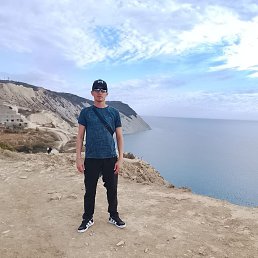 �����, 39 ���, ������-��-����