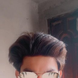 ZohaiB, 22, 
