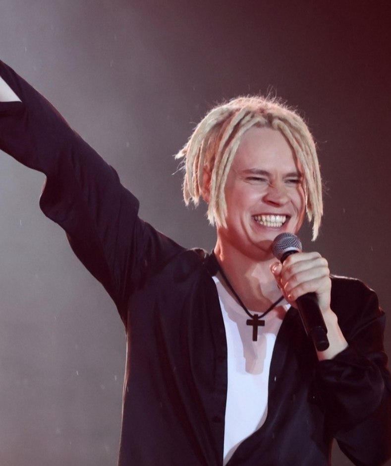 Свершилось! Шаман не сможет выступать в России из-за связи с другой страной.Концерты SHAMAN в ... - 2